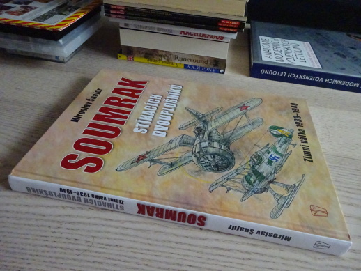 SOUMRAK STÍHACÍCH DVOUPLOŠNÍKŮ, MIROSLAV ŠNAJDR, **an