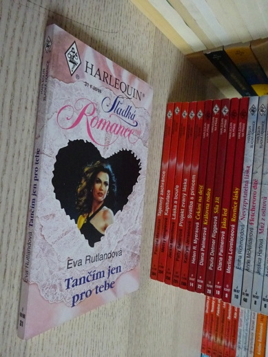 TANČÍM JEN PRO TEBE, EVA RUTHLANDOVÁ, **an