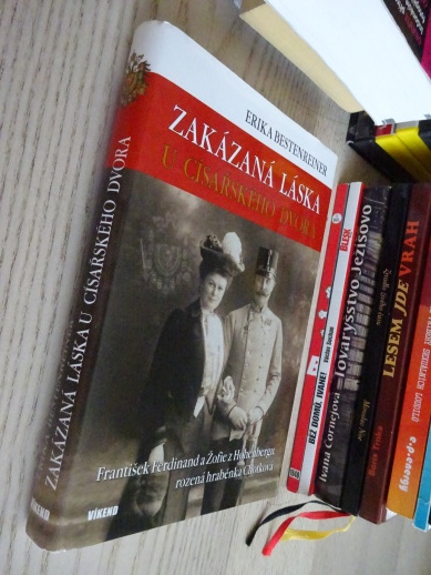 ZAKÁZANÁ LÁSKA U CÍSAŘSKÉHO DVORA, ERIKA BESTENREINER, **an