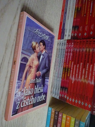 JAKO BLESK Z ČISTÉHO NEBE, JANET DAILEY, **an