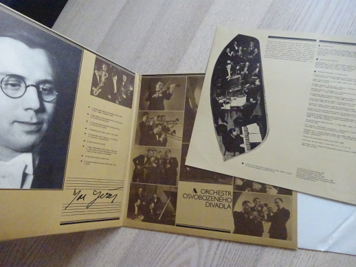 JAROSLAV JEŽEK A ORCHESTR OSVOBOZENÉHO DIVADLA, 1930-1938, LP