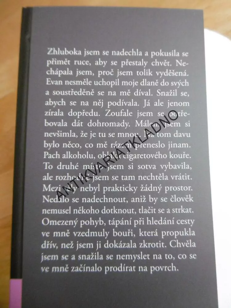 DŮVOD DÝCHAT, DECH, REBECCA DONOVANOVÁ