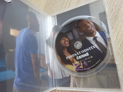 PADESÁT ODSTÍNŮ ČERNÉ, DVD FILM
