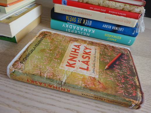 KNIHA LÁSKY, FIONNUALA KEARNEYOVÁ, **an
