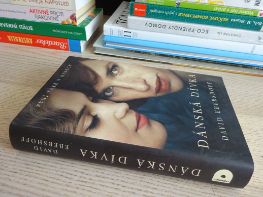 DÁNSKÁ DÍVKA, DAVID EBERSHOFF, **an