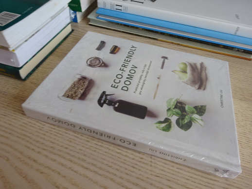 ECO-FRIENDLY DOMOV, CHRISTINE LU, **an