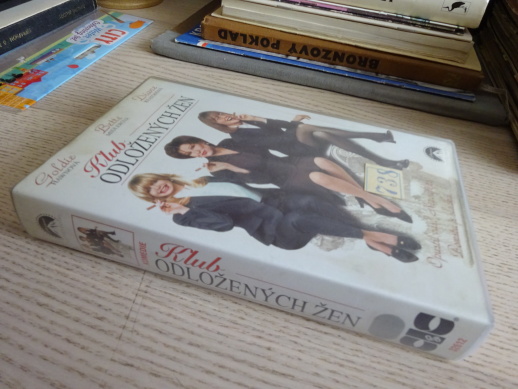 KLUB ODLOŽENÝCH ŽEN, VHS