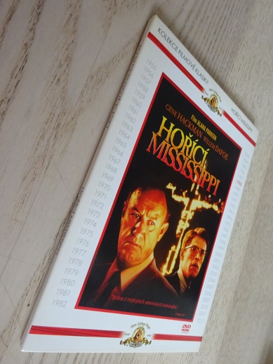 HOŘÍCÍ MISSISSIPPI, DVD FILM