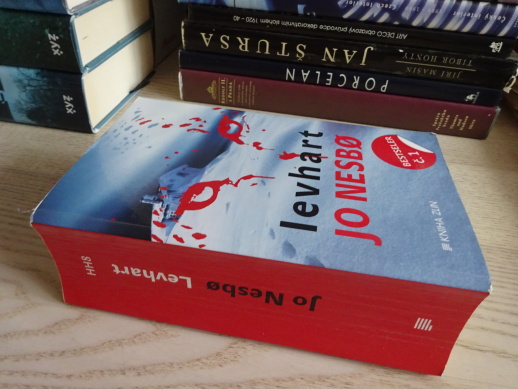 LEVHART, JO NESBO,**an