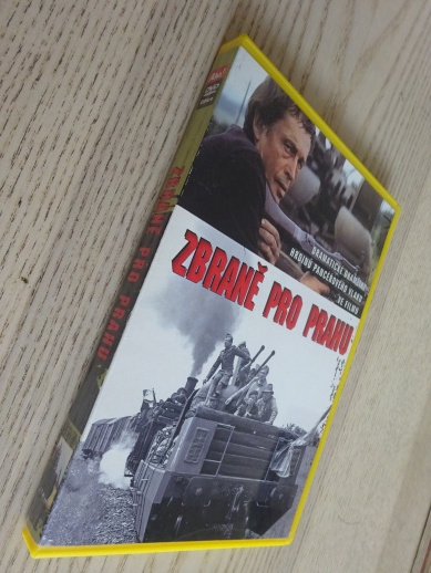 ZBRANĚ PRO PRAHU, DVD FILM 2.SVĚT.VÁLKA