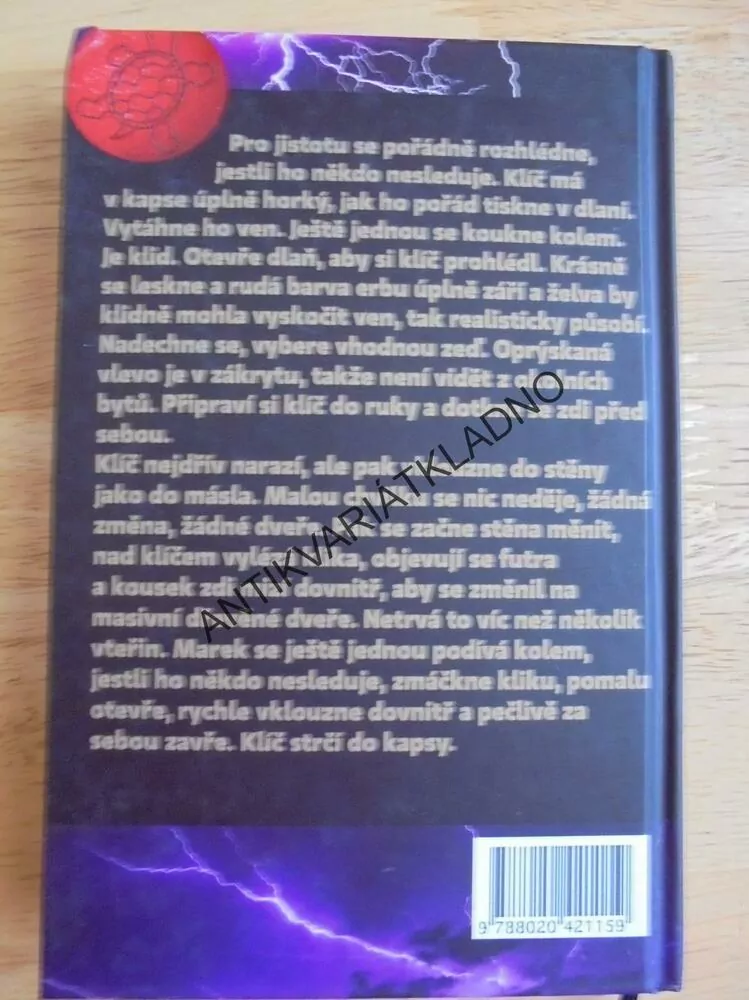 DŮM, VELKÁ BITVA S OMANY, DECASTELO, **an