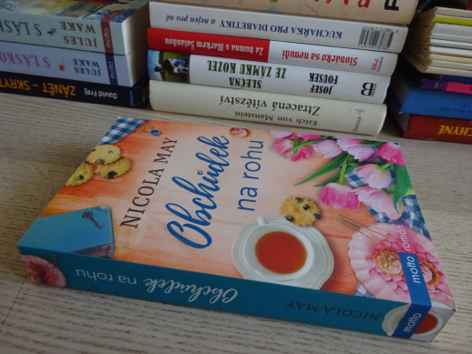 OBCHŮDEK NA ROHU, NICOLA MAY, **an