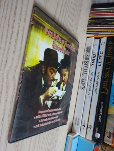 VRAŽDA V HOTELU EXCELSIOR, DVD FILM