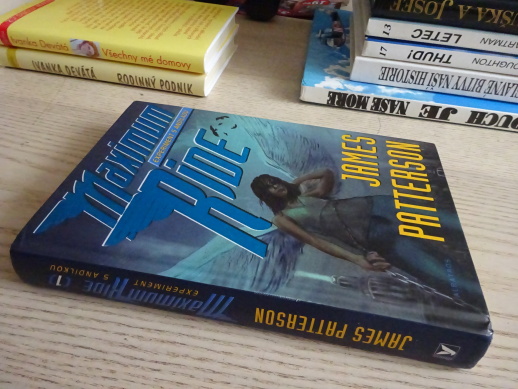 MAXIMUM RIDE, JAMES PATTERSON, **an