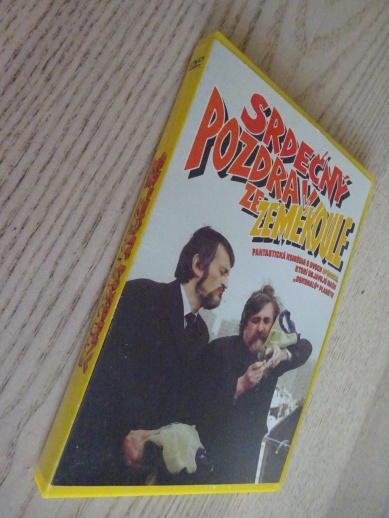 SRDEČNÝ POZDRAV ZE ZEMĚKOULE, DVD FILM ČR