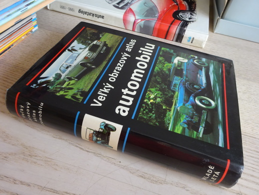 VEĹKÝ OBRAZOVÝ ATLAS AUTOMOBILU, VETERAN, GRAHAM MACBETH, **an