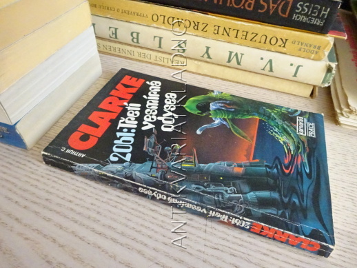 2061: TŘETÍ VESMÍRNÁ ODYSEA, ARTHUR C.CLARKE, **an