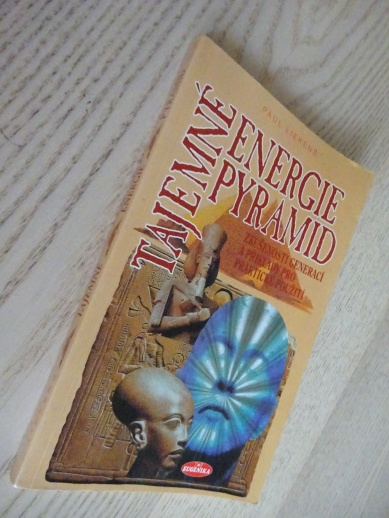 TAJEMNÉ ENERGIE PYRAMID, PAUL LIEKENS, **an