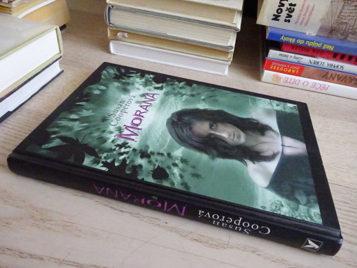 MORANA, SUSAN COOPEROVÁ, **an