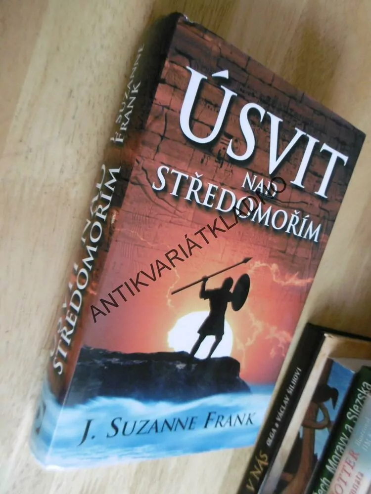 ÚSVIT NAD STŘEDOMOŘÍM, J.SUZANNE FRANK