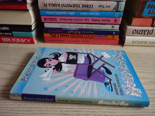 HVĚZDNÉ SNY, DALTONOVÁ, 100% ANDĚLÉ, **an