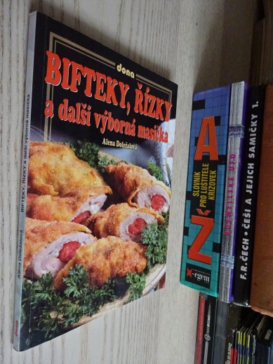 BIFTEKY, ŘÍZKY A DALŠÍ VÝBORNÁ MASÍČKA, ALENA DOLEŽALOVÁ, **an