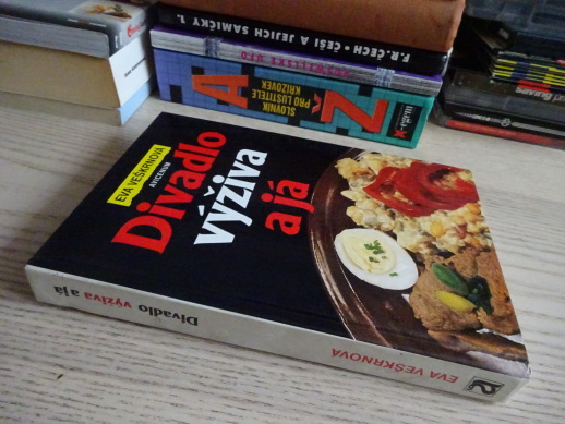 DIVADLO, VÝŽIVA A JÁ, EVA VEŠKRNOVÁ, **an