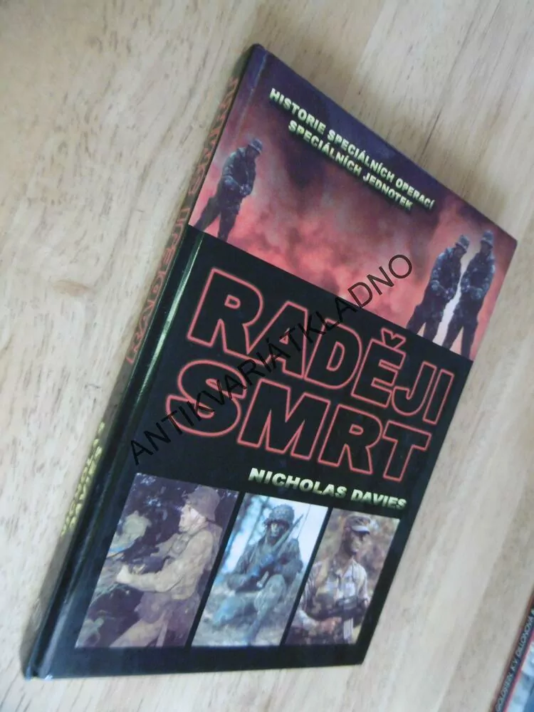 RADĚJI SMRT, NICHOLAS DAVIES