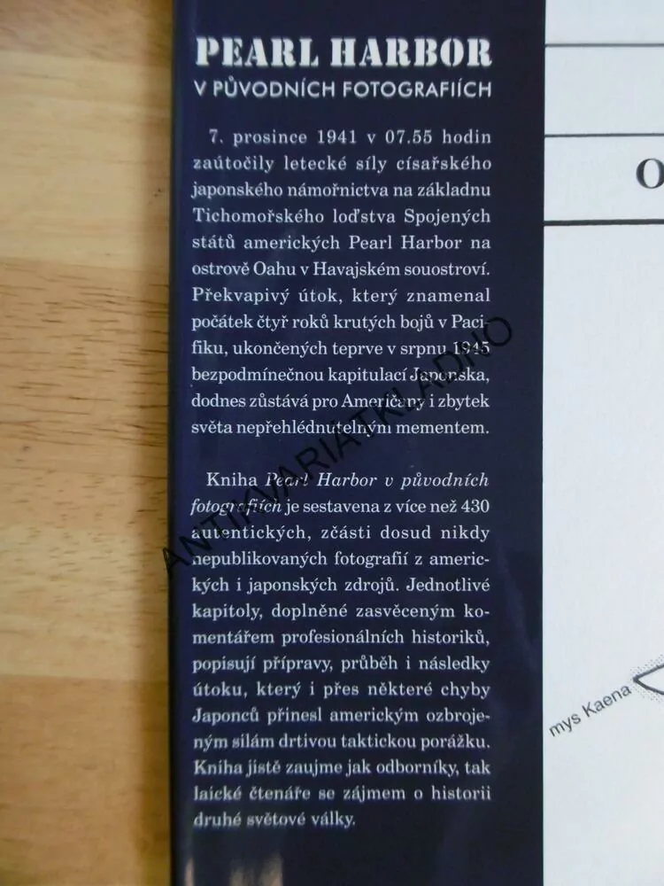 PEARL HARBOR V PŮVODNÍCH FOTOGRAFIÍCH, WENGER