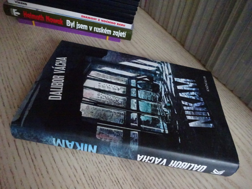 NIKAM, DALIBOR VÁCHA, **an