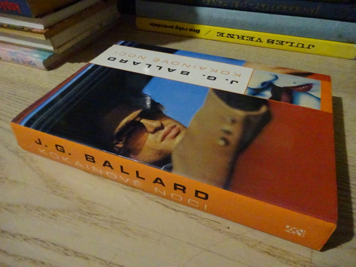 KOKAINOVÉ NOCI, J. G. BALLARD, **an