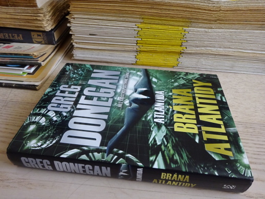 BRÁNA ATLANTIDY, GREG DONEGAN, **an