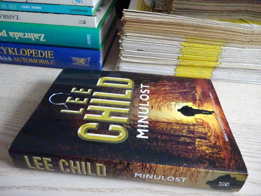 MINULOST, LEE CHILD, **an