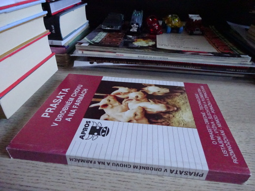 PRASATA V DROBNÉM CHOVU A NA FARMÁCH, **an