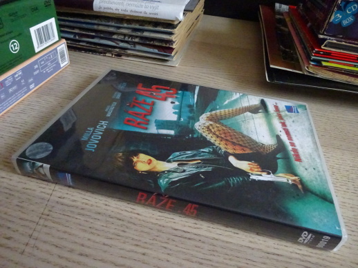 RÁŽE 45, DVD FILM