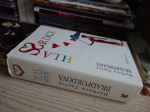 HLAS SRDCE, BARBARA TAYLOR BRADFORDOVÁ, **an