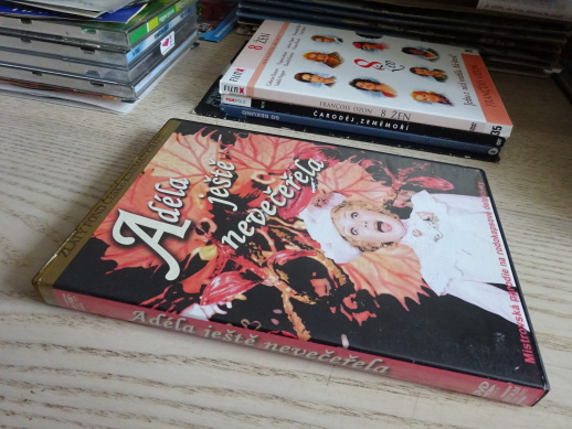 ADÉLA JEŠTĚ NEVEČEŘELA, DVD FILM
