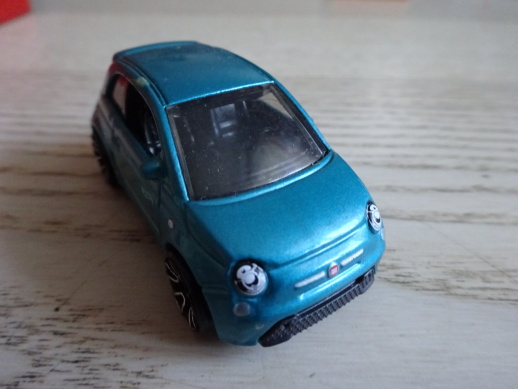 FIAT 500e, AUTÍČKO, HRAČKA, HOT WHEELS, MATTEL