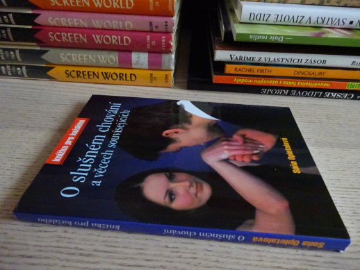 O SLUŠNÉM CHOVÁNÍ A VĚCECH SOUVISEJÍCÍCH, SOŇA OPLETALOVÁ, **an