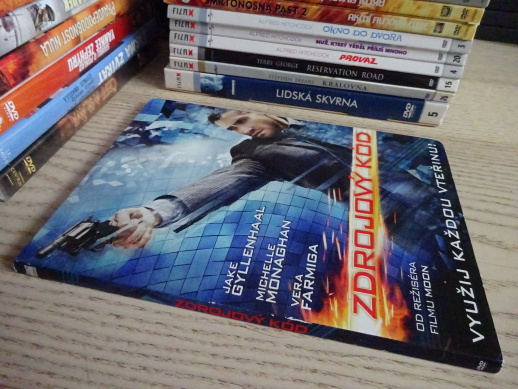 ZDROJOVÝ KÓD, DVD FILM