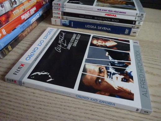 OKNO DO DVORA, DVD FILM