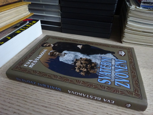 SVATEBNÍ ZVONĚNÍ, EVA BEŠŤÁKOVÁ, **an