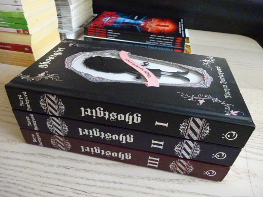 GHOSTGIRL, 1 - 3, TONYA HURLEYOVÁ, **an