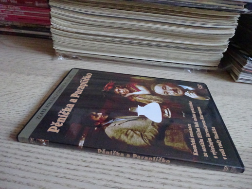 PĚNIČKA A PARAPLÍČKO, DVD FILM