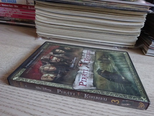 PIRÁTI Z KARIBIKU, NA KONCI SVĚTA, DVD FILM