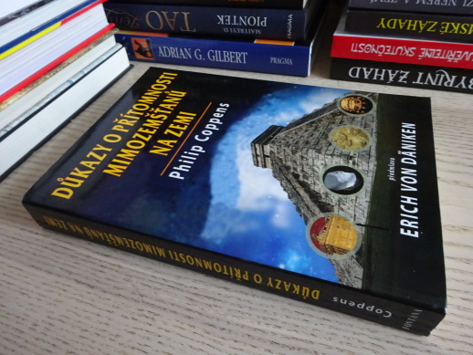 DŮKAZY O PŘÍTOMNOSTI MIMOZEMŠŤANŮ NA ZEMI, PHILIP COPPENS, **an