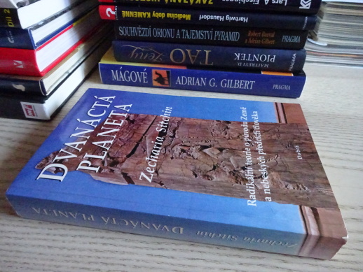 DVANÁCTÁ PLANETA, ZECHARIA SITCHIN, **an