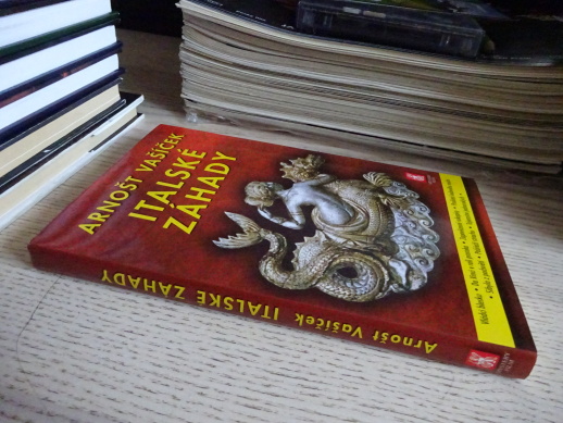 ITALSKÉ ZÁHADY, ARNOŠT VAŠÍČEK, **an