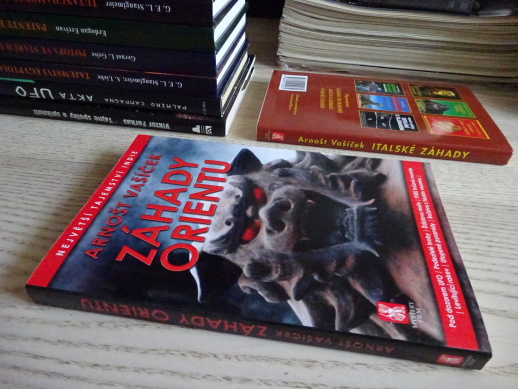 ZÁHADY ORIENTU, ARNOŠT VAŠÍČEK, **an