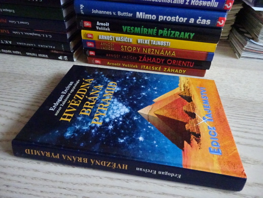 HVĚZDNÁ BRÁNA PYRAMID, ERDOGAN ERCIVAN, **an